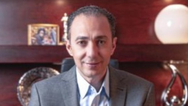 النائب الدكتور شريف باشا