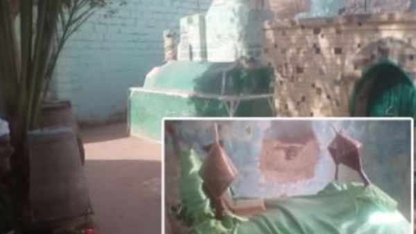  ضريح في العين السخنة