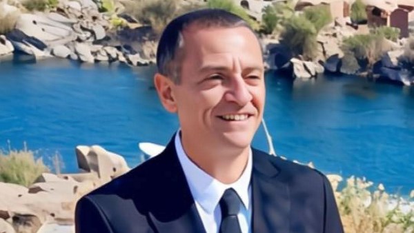 المهندس عمرو لاشين محافظ أسوان