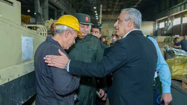 الدكتور مهندس صلاح سليمان جمبلاط وزير الدولة للإنتاج الحربي