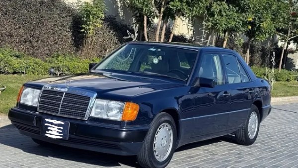 مرسيدس E230 موديل 1990