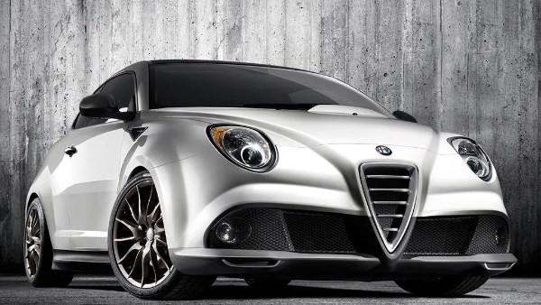 ألفا روميو ميتو موديل 2015