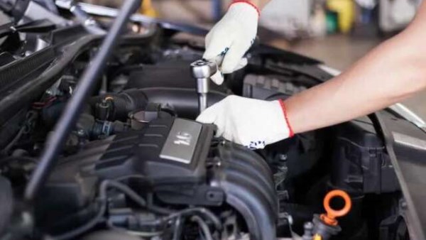 أهم النصائح للحفاظ على محرك السيارة 