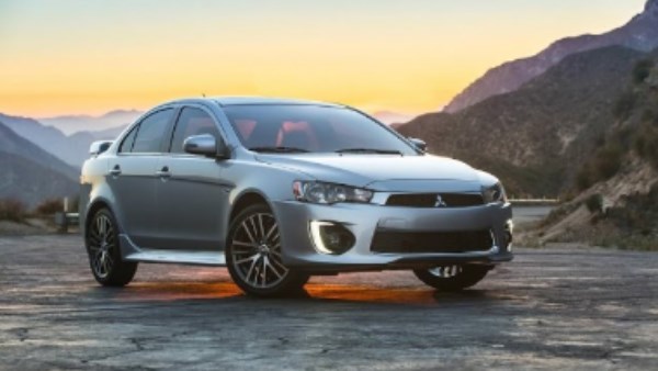 ميتسوبيشي لانسر موديل 2016