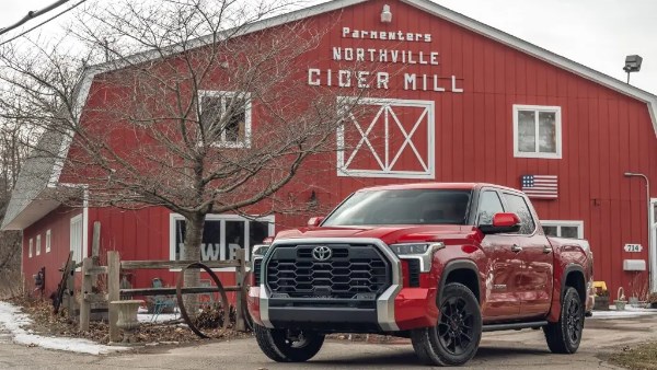 سيارة تويوتا تندرا موديل 2026 الجديدة 