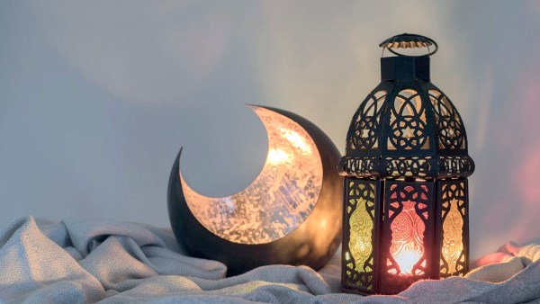 موعد عيد الفطر المبارك.. واعرف رمضان كام يوم