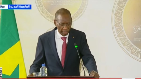 وزير خارجية السنغال الشيخ نينغ