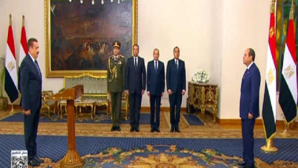 الرئيس عبد الفتاح السيسي ومحافظ بورسعيد