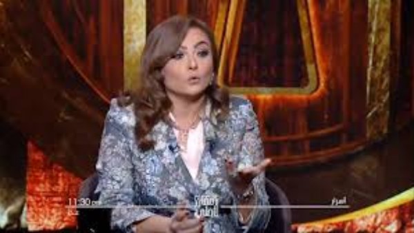 الفنانة بشرى