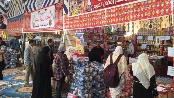 خريطة كاملة لمعـارض «أهلا رمضان».. اقتصادي: أحد أدوات الدولة لكبح الأسعار ودعم المواطن