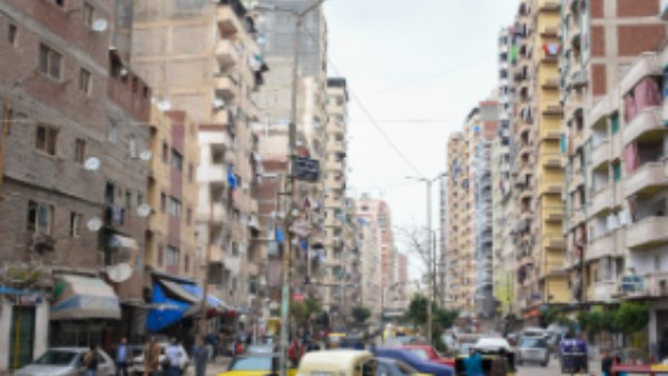 سقوط مفاجئ وضجيج هز "الإسكندرية".. شهود عيان يروون اللحظات الأولى لمأساة أم ونجلها