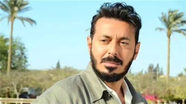 مصطفى شعبان 