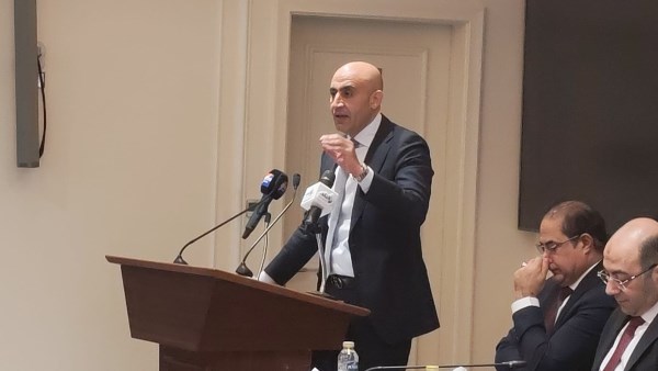  وزير التربية والتعليم، محمد عبد اللطيف 