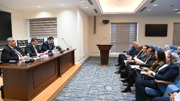 تساؤلات في اجتماع خطة النواب بشأن بند منح التعليم العالي المدرجة بالموازنة