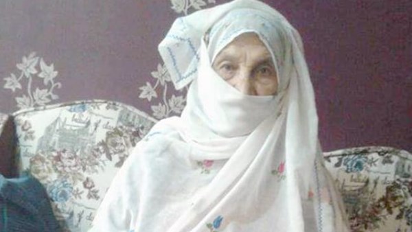 الراحلة السيدة «فرحانة» شيخة مجاهدات سيناء