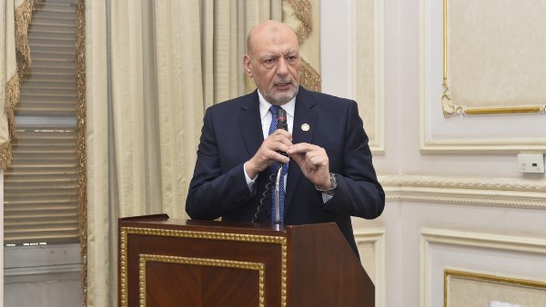  المستشار حسين أبو العطا، عضو مجلس الشيوخ، رئيس حزب "المصريين"