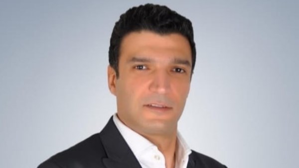 خالد هاشم وزير الصناعة