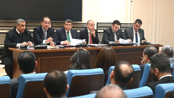 وكيل تشريعية النواب يطالب بإعفاء السكن الخاص من الضريبة العقارية وكيل تشريعية النواب يطالب بإعفاء السكن الخاص من الضريبة العقارية