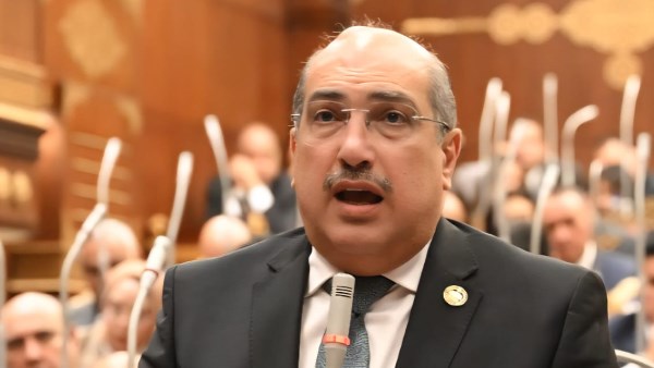  النائب إيهاب وهبة، رئيس الهيئة البرلمانية لحزب الشعب الجمهوري بمجلس الشيوخ 