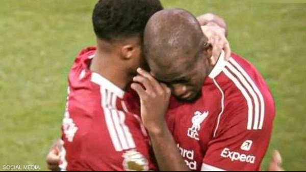 كوناتي مدافع ليفربول 