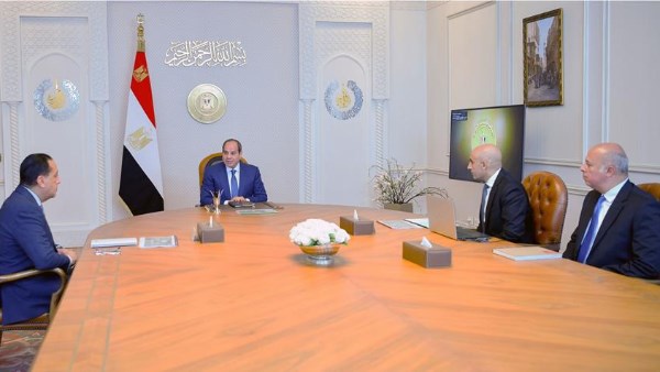 خلال الاجتماع 