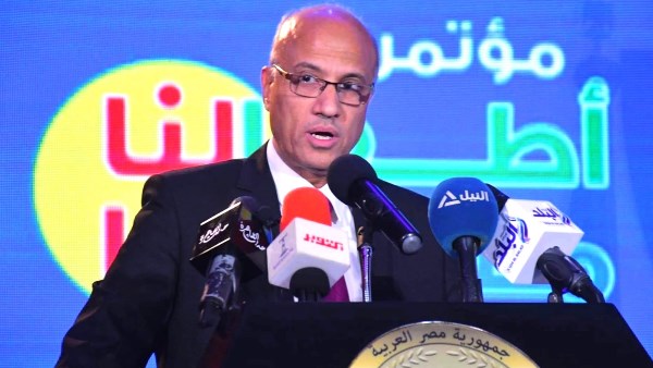 حسين الزناتى