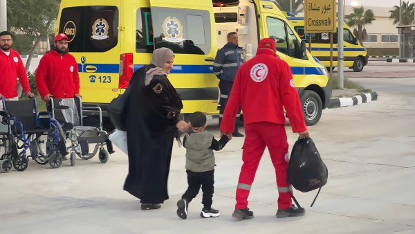 الهلال الأحمر 