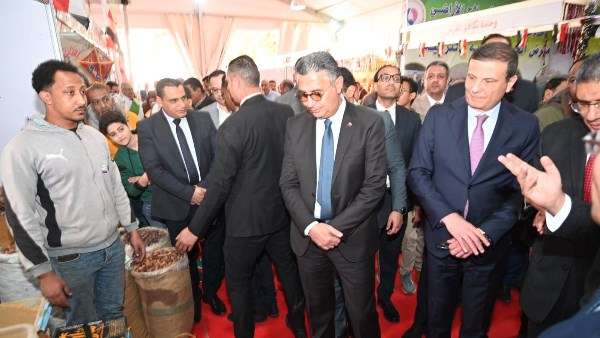  علاء فاروق وزارة الزراعة واستصلاح الأراضي