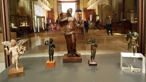 أفروديت وإيروس