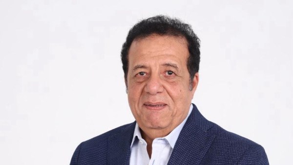 الدكتور عاطف عبد اللطيف