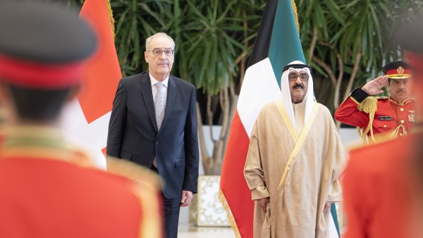 مباحثات كويتية سويسرية