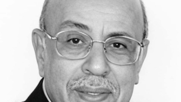 الدكتور مفيد شهاب