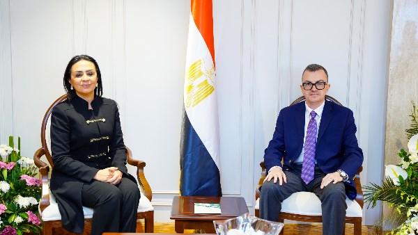 وزيرا التخطيط والتضامن