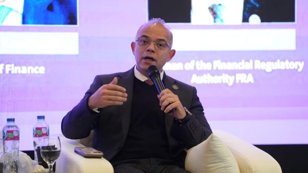  الدكتور محمد فريد رئيس الهيئة العامة للرقابة المالية