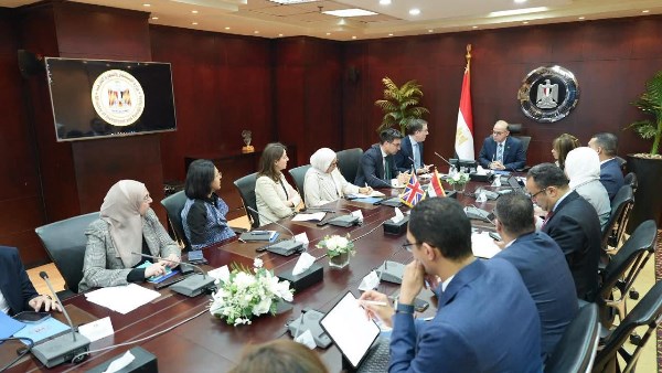 وزير الاستثمار: المملكة المتحدة أحد أهم الشركاء التجاريين والاستثماريين لمصر وزير الاستثمار: المملكة المتحدة أحد أهم الشركاء التجاريين والاستثماريين لمصر