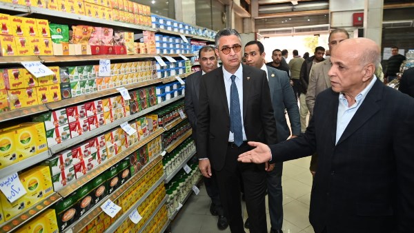 وزير التموين 