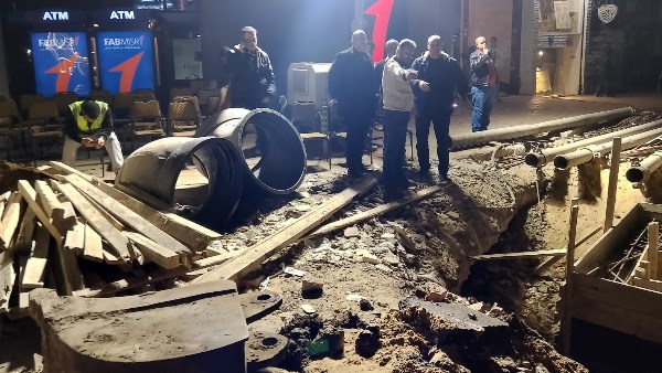 تحويل خط مياه 