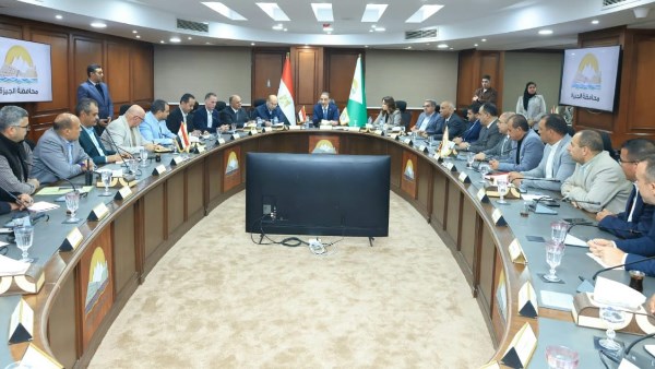 محافظ الجيزة يشدد على المتابعة الدورية لمعارض السلع 