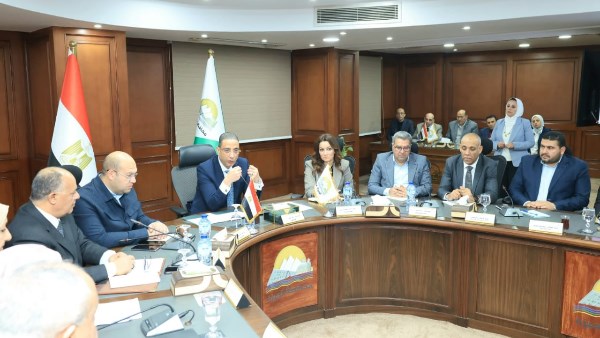 محافظ الجيزة: شعور المواطن بتحسن مستوى الخدمة المعيار الأساسي لقياس معدلات النجاح