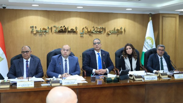 الدكتور أحمد الأنصاري محافظ الجيزة 