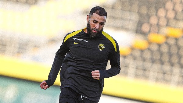 كريم بنزيما