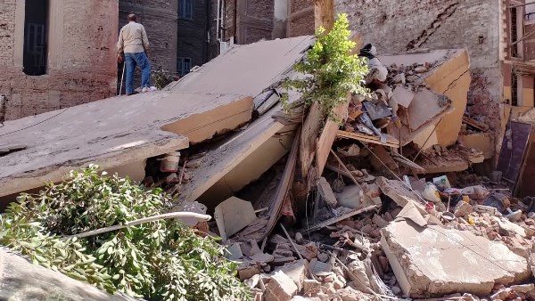 انهيار جزئي لعقار بمغاغة 