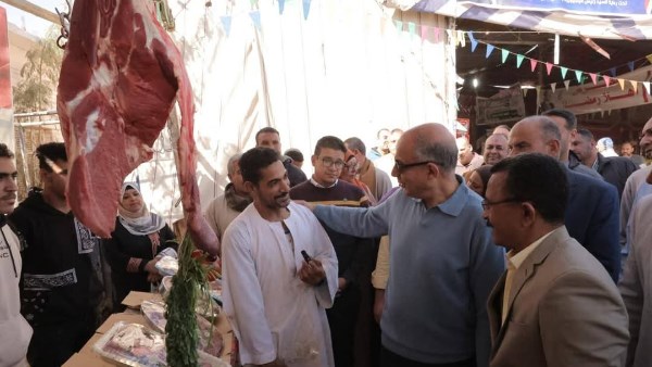محافظ المنيا يفتتح معرض أهلاً رمضان 