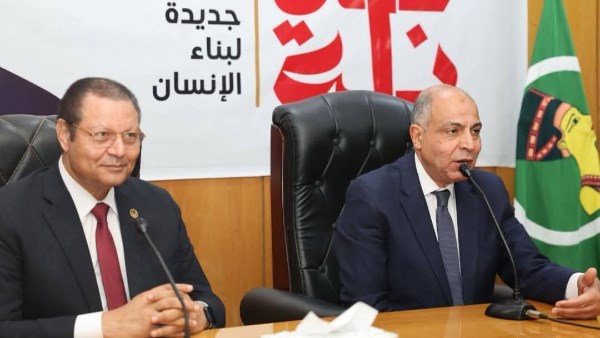 اللواء عماد كدواني محافظ المنيا 