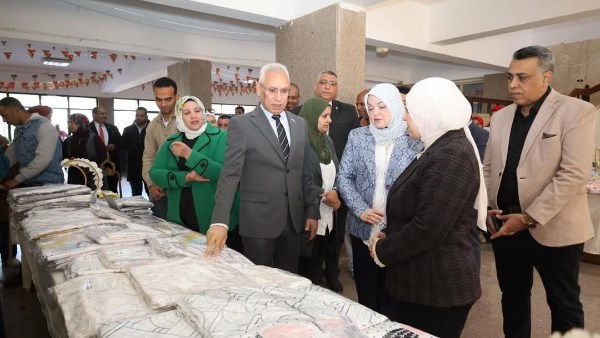 افتتاح المعرض 