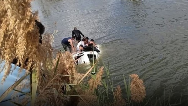 حادث انقلاب ميكروباص 