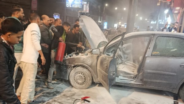 السيطرة على حريق اندلع في سيارة ملاكي داخل محطة وقود بأسيوط