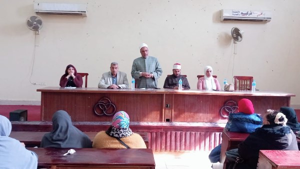 محافظ أسيوط يطلق المرحلة الثانية من مبادرة "وحشتنا أخلاقنا" لترسيخ القيم الإيجابية ومواجهة التفكك الأسري