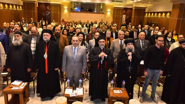 محافظ أسيوط يشهد فعالية يوم الصلاة والدعاء من أجل السلام بمطرانية الأقباط الكاثوليك