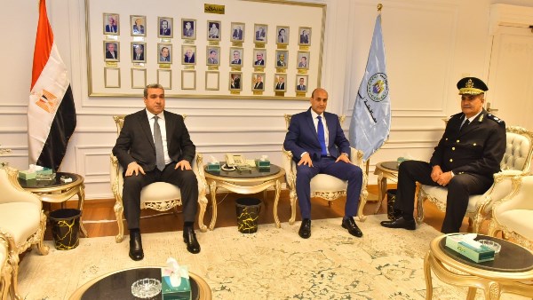 محافظ أسيوط: شراكة كاملة بين القيادات التنفيذية والأمنية لترسيخ الاستقرار وتسريع وتيرة التنمية